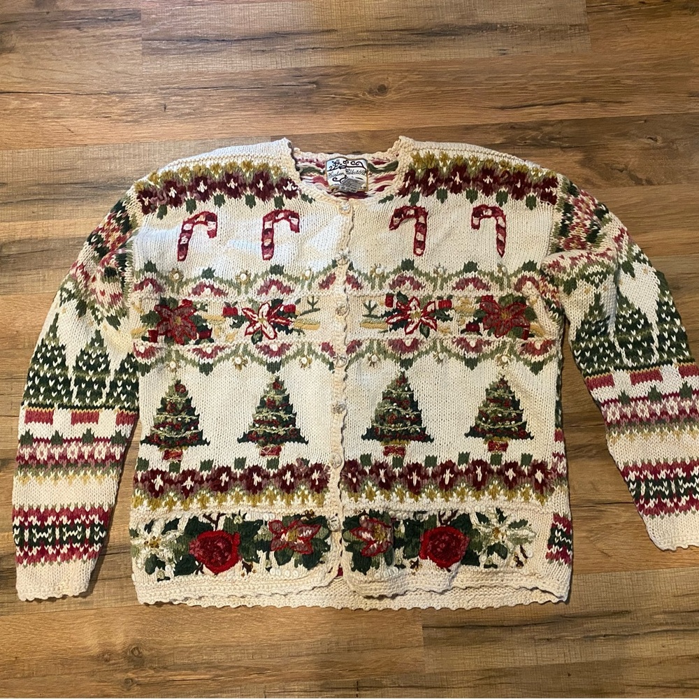 Festive Holiday Sweater - Cream and Green
